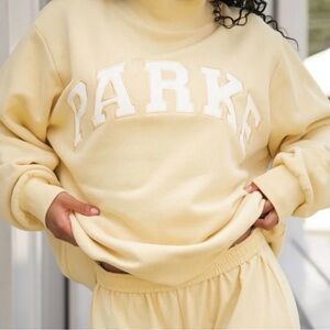 Soft Yellow Sweatshirt Soft Comfort